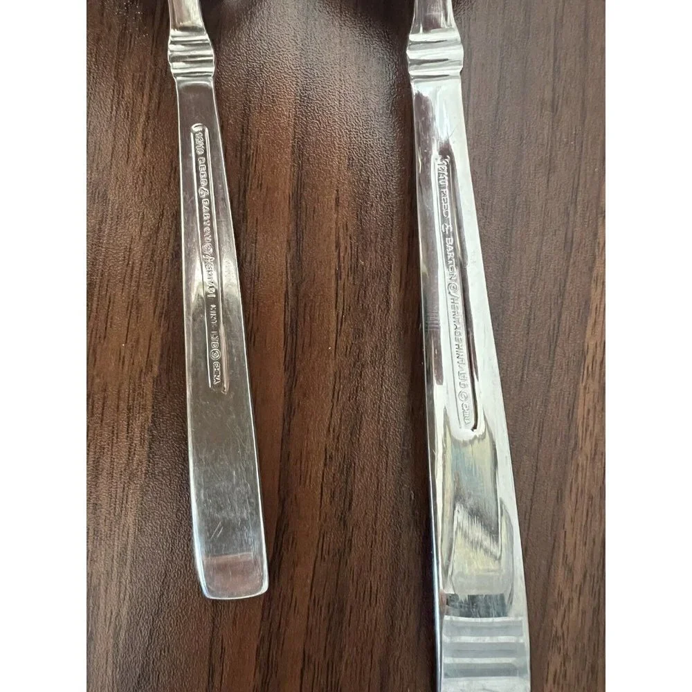 Reed & Barton 2 Piece Serving Spoon Heritage Mint English Stainless 18/10